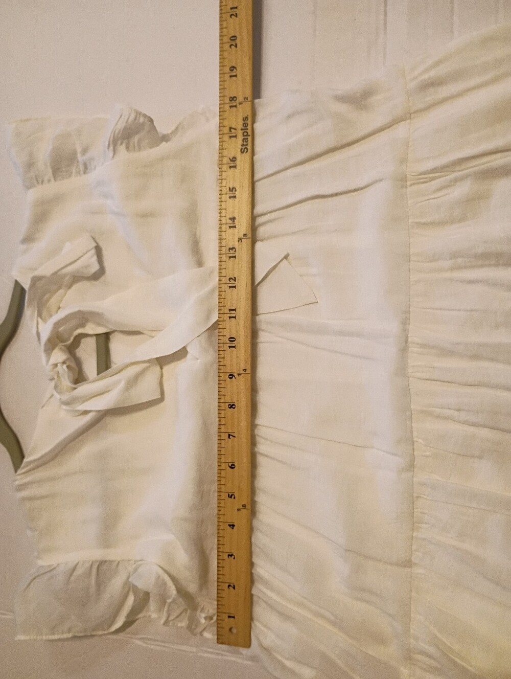 Women’s White Ruffle Sleeve Tiered Maxi Dress Rayon Sz M - Picture 4 of 7